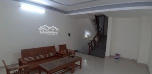 cho thuê nhà nguyên căn 1 trệt 3 lầu 4 phòng ngủ, gần cảng biển phú mỹ, cái mép và kcn phú mỹ 3