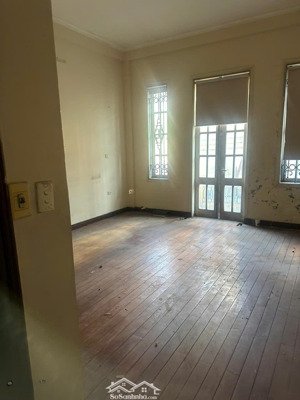 chính chủ cho thuê mặt đường hoàng ngân 75m2 x5 tầng, mặt tiền 5m ưu tiên spa