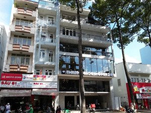 cho thuê mặt tiền nguyễn trãi giao trần bình trọng, p3, quận 5. dt: 9x25m (500m2). giá 170 tr/th