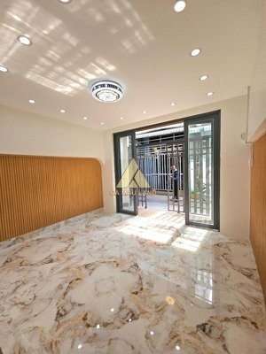 bán nhà riêng tại hẻm trần hưng đạo, 1,49 tỷ, 47m2, giá siêu hời