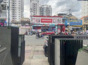 cần chuyển nhượng thương hiệu hoàng kim tiles chi nhánh 1!