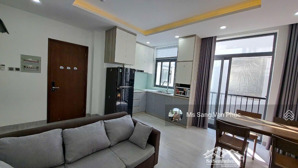 căn hộ 2pn - 2wc 75m2 kdt vạn phúc. nội thất xịn xò, view hồ bơi, công viên, hầm xe oto. giá 13.5tr