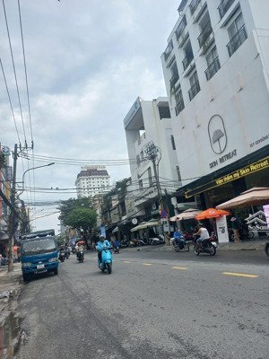 cho thuê mặt bằng mặt tiền hùng vương, sát chợ cồn, siêu thị go