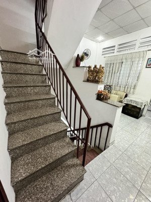 chính chủ cần bán nhà mặt tiền trần cao vân, phú nhuận - dt 50m2 (4x13), xây 3 tầng, 4pn, 3wc
