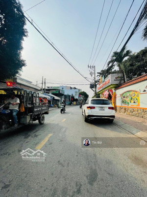 k đối thủ! bán đất tặng nhà mặt tiền đường hồ bá phấn - lô góc có lề sát ga metro xlhn, xây 4 tầng