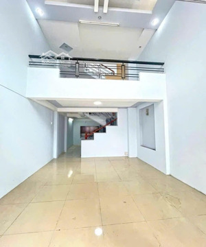 hàng hiếm tại đường số 37, cho thuê np 4pn, 4wc, 4x14m, 20 triệu vnd, q7, hcm