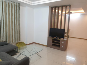 cho thuê cc đẹp tại hoa sứ, 16 triệu, 100m2, 2pn, 2wc, đầy đủ tiện ích