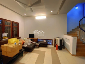 giá đầu tư! lê văn lương, cầu giấy 105m2, 4t, ô tô tránh, kd, vp nhỉnh 20 tỷ. lh 0988424386