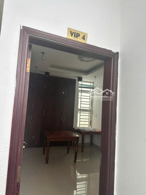 cho thuê nhà nguyên căn mặt tiền khu lê hồng phong