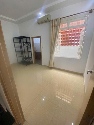 chính chủ cho thuê nhà nguyên căn gần chợ cầu đồng, phường thạnh lộc, quận 12