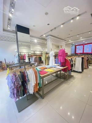 cho thuê nhà mặt phố nguyễn trãi, mặt tiền, diện tích 250m2, view đẹp