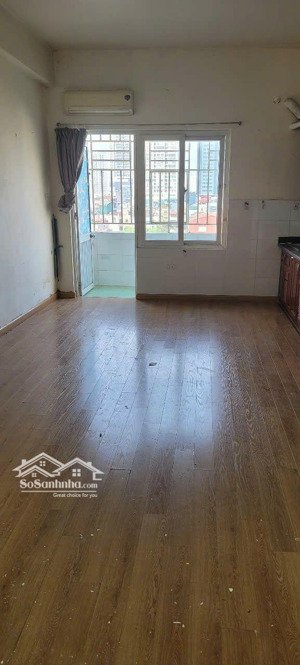 cho thuê tập thể g23 thành công, tầng 2 diện tích 70m2, 3 phòng ngủ, 1wc giá 8 triệu/ tháng