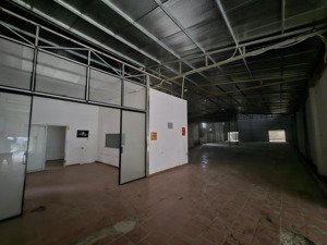 cho thuê kho xưởng rộng 720m2 tại đức thượng, hoài đức, gần ql32