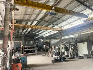Cho thuê Xưởng 300m2- 500m2 - 800m2 Sẵn cẩu trục, Điện 3 Pha, Xe cont 24/24