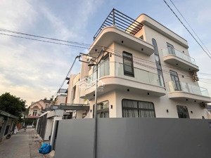 cho thuê nhà riêng 100m2, 4pn, 3wc giá tốt tại nguyễn bình, phú lợi, thủ dầu một, bình dương