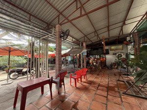 bán quán caffe lô góc tại cam phúc bắc, 5 tỷ, 408.6 m2 (18,3x23,3m) pháp lý đầy đủ, giá tốt