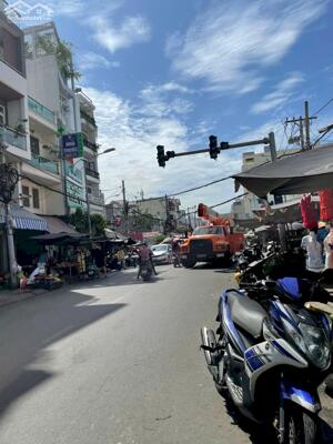 Chính chủ bán nhà trệt lửng 1 lầu DT 5x27 không lộ giới - mặt tiền chợ Phạm Văn Bạch - Giá 17.2 tỷ