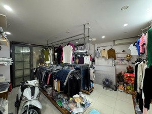 cho thuê nhà 3 tầng 2 mặt tiền đường lê hoàn