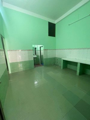 cho thuê nhà riêng 5pn + 3wc, 160m2, tô hiệu, q. tân phú, giá cực chất 19 triệu vnd