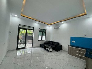 bán căn nhà đẹp vĩnh ngọc - nha trang hẻm rộng 3m ngay nhà thờ chợ mới chỉ 1 tỷ 870