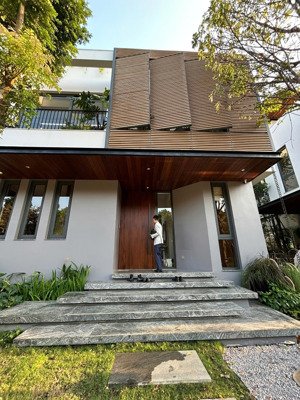 tặng 1,5 cây vàng đầu xuân cho khách cọc căn đơn lập 317,29m2 view hồ đẹp nhất dự án.