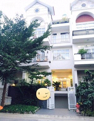 cho thuê biệt thự him lam.ngang 7,5 dài 20m,1 hầm,4 tầng.nhà mới đầy đủ nội thất.