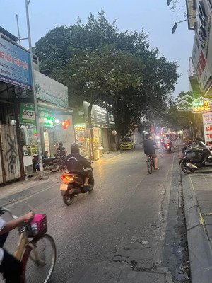 bán mảnh đất mặt phố - nguyễn đức cảnh - xây tòa 7 tầng thang máy tuyệt đẹp 75m, mt 5.5m giá 16 tỷ