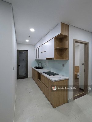 chính chủ bán căn hộ 2 ngủ dự án khai sơn, cách cầu long biên 2km giá 5.55 tỷ