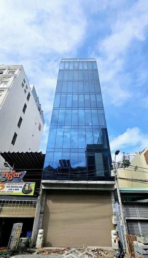 mặt tiền trần phú 6x22m, 6 tầng thang máy chỉ 65tr/th