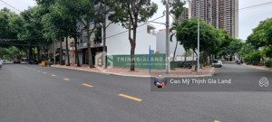 góc 2 mặt tiền ngô đức kế_khu trung tâm thương mại phường 7_dt 244m2_ngang 11m_giá 30 tỷ