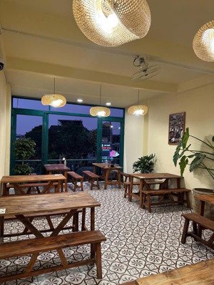 33 triệu/tháng, nhà mặt tiền hoàng văn thụ, p5, đà lạt. khu kinh doanh sầm uất