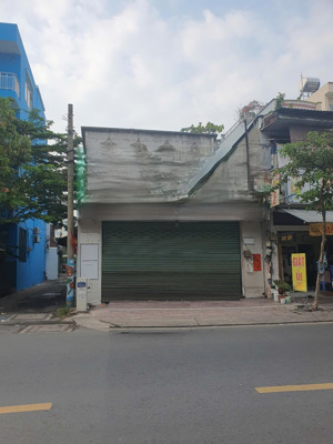 chính chủ cho thuê nhà mặt tiền 66 đường bình thới, quận 11, dt; 7m x 20m, 1 lầu, giá 40 triệu.