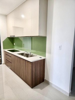 0902473369 mình cần sang hd ch diamond lotus 56m2 2pn 1wc giá 11tr
