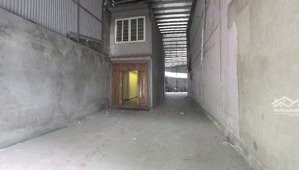 cho thuê kho 250 m2 sẵn vp mặt phố quang trung làm kho, vp, mbkd.... xe cont đỗ cửa, 23 triệu
