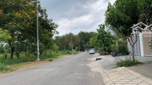 cần cho thuê gấp mặt bằng kinh doanh mặt tiền đường phạm hữu lầu,p.phú mỹ,q7,giá thuê:40 triệu/th.
