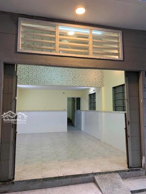 cần cho thuê nhà đường phan huy chú, phường 10, quận 5, gần bưu điện