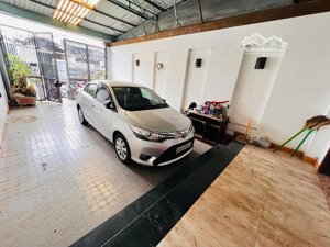 nhà phố liên kề phạm văn bạch 140m2(5x28) 3 tầng. bán gấp, giảm mạnh, giá hiếm rẻ hơn ngộp