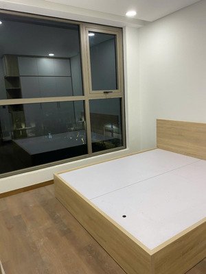 cần bán chung cư khai sơn city long biên