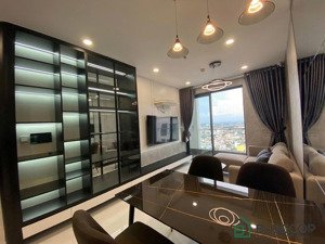 chính chủ cần bán căn hộ c sky view loại 2pn dt80m2 full nội thất giá tốt chỉ từ 1ty88 sẵn sổ hồng