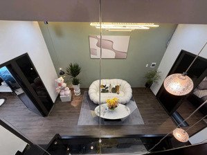 bán căn nhà 4 tầng sát phạm văn đồng, vị trí gần biển, trong khu du lịch sầm uất