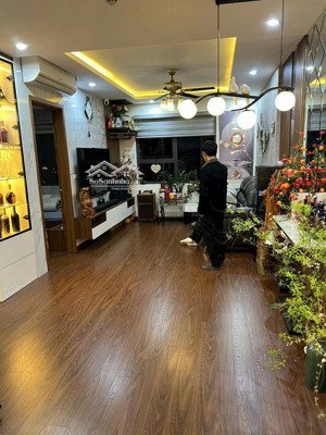 bán căn hộ 2pn - 70m2, 77m2 chung cư iec giá tốt nhất thị trường. lh 0983392640