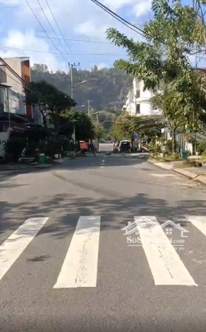 cho thuê lô đất mặt tiền đường quách xân, phường hòa an, cẩm lệ, giá 2 triệu/1 tháng