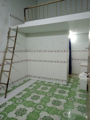 cho thuê phòng trọ ngay chợ long bình, cách công viên tam hiệp 100m