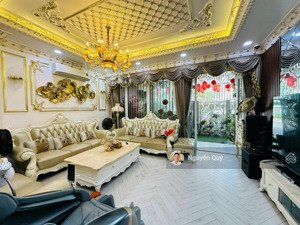 nhà phố - biệt thự - đầy đủ nội thất - kdc jamoma golden silk quận 7 - vào ở ngay giá 25tr/ tháng