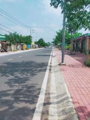 bán đất mặt tiền đường bùi ngọc thu ngay ủy ban phường tương bình hiệp vị trí kinh doanh 0918407099