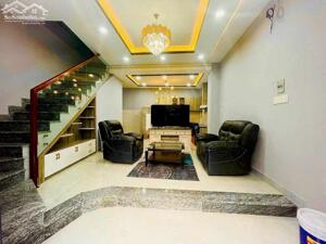 bán nhà siêu phẩm-DT(5X10M)2TẦNG-2PN-gần biển-P vĩnh hoà- Nha Trang- chỉ 2ty6