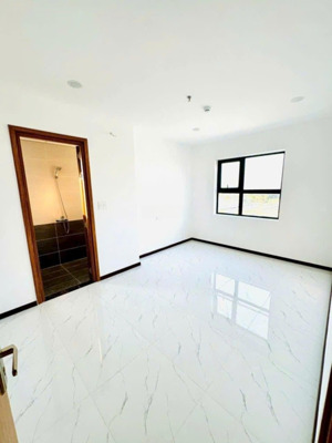 chủ ngộp cần ra gấp căn hộ sát chợ quang vinh 3,hội nghĩa ,tân uyên ,bình dương.lh 0794143722