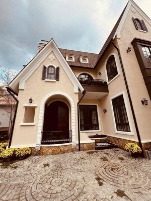 bán villa đường quang trung, phường 9, tp đà lạt