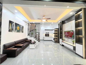 bán gấp nhà riêng tại cổ điển, tứ hiệp, thanh trì, hà nội, 5tỷ, 32m2 . lh 0379935689
