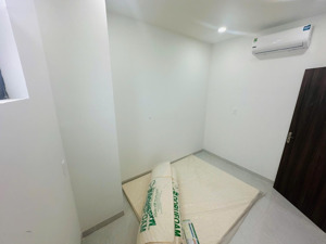 căn hộ 2 phòng ngủ + nguyễn duy dương - quận 10 , 4 người 4 xe